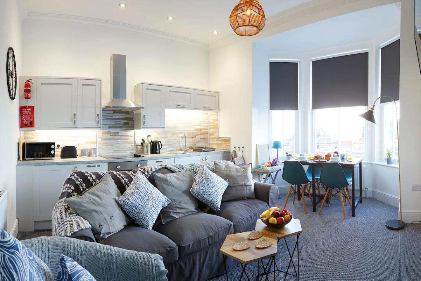 Seascape - Fantastic Location With Sea Views! Скарбъро Екстериор снимка